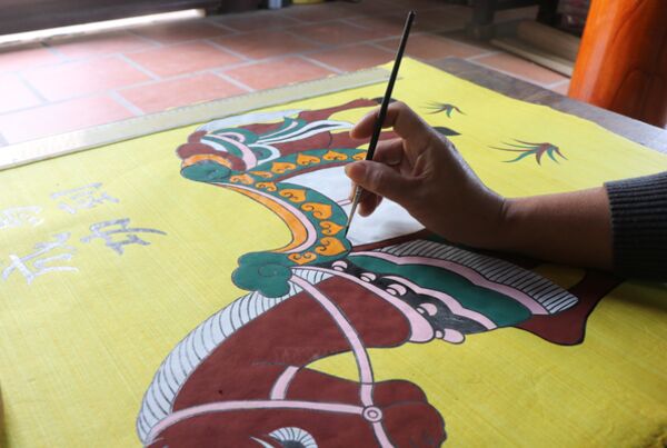 Ý nghĩa hình tượng con ngựa trên tranh dân gian Đông Hồ