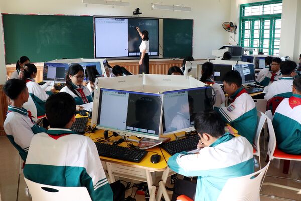 <b>Giáo dục và đào tạo là quốc sách hàng đầu</b>