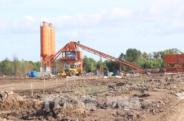 Xuân rộn ràng trên công trường trọng điểm Quốc gia