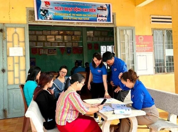 “Extended arms” bringing digital transformation to grassroots level in Da Nang