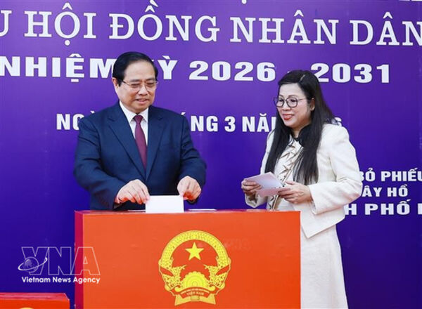 PM votes in Hanoi as nationwide election underway