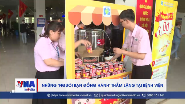 Những “người bạn đồng hành” thầm lặng tại bệnh viện Ung bướu TP.HCM