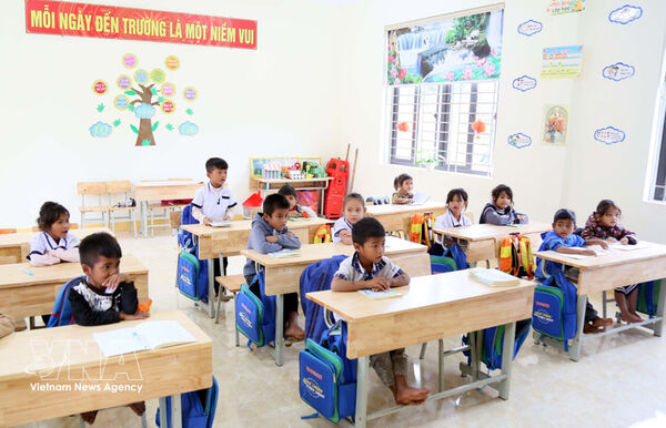 Vietnam makes progress in reducing proportion of out-of-school children