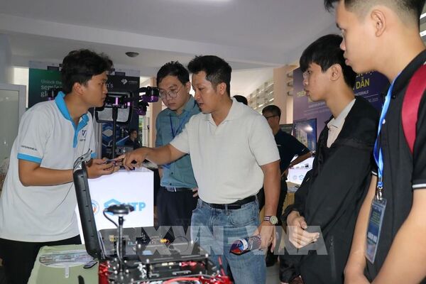 Tạo bứt phá cho công nghiệp ngành bán dẫnTP. Hồ Chí Minh