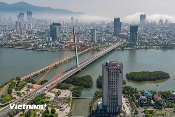 Tuyệt tác cầu dây văng Trần Thị Lý: Ngắm “Cánh buồm” Đà Nẵng rẽ sóng vươn khơi xa