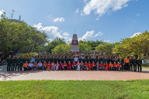 Hành trình đặc biệt hướng về biển đảo Tổ quốc