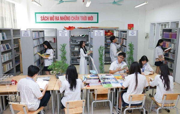 Spreading value of books, building foundations of learning society