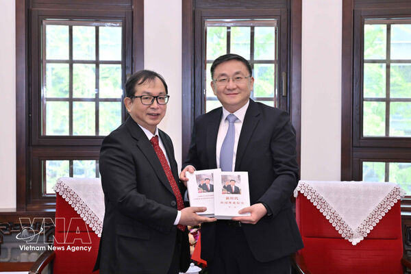 VNA, Xinhua strengthen cooperation in digital transformation, technology application