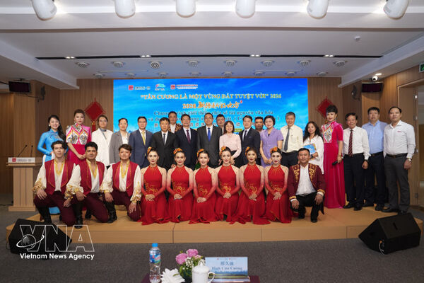 Vietnam, China step up tourism cooperation through Xinjiang promotion programme