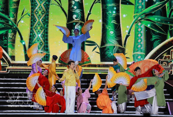 Spreading Vietnamese cultural identity in digital space