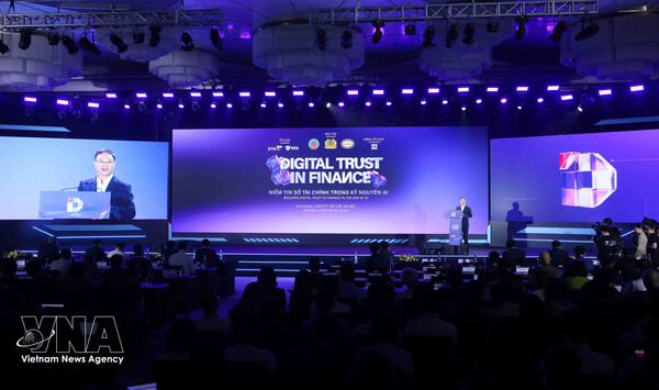 Forum discusses digital trust in finance during AI era