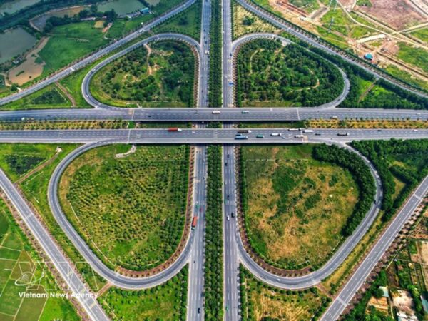 Hanoi eyes smart, clean, sustainable future with low-emission zone