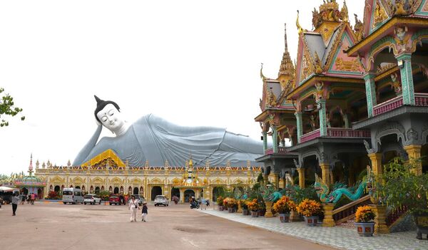 Pagodas in cultural and spiritual life of Khmer community
