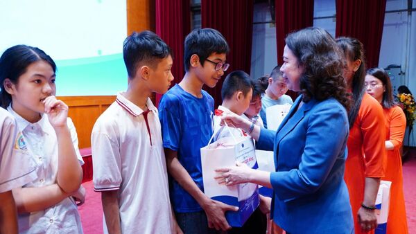 Phát động tháng hành động vì trẻ em 2026
