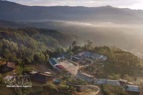 Joy of going to school for children in remote Ta Xua mountains