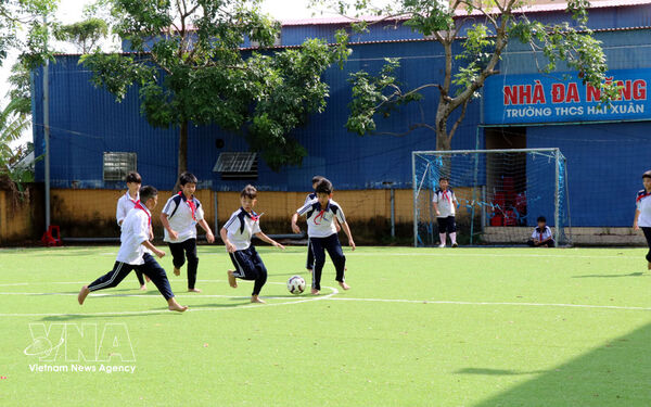 Vietnam targets annual health screening for all students by 2030
