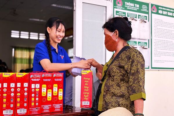 Mùa hè tình nguyện gắn với chuyển đổi số và an sinh xã hội