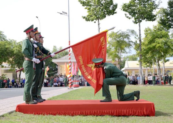 An Giang: Lễ tuyên thệ chiến sĩ mới tại Trung đoàn Bộ binh 892