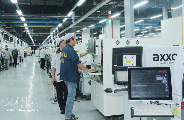 Vietnam seeks to position itself as leading destination for foreign investment