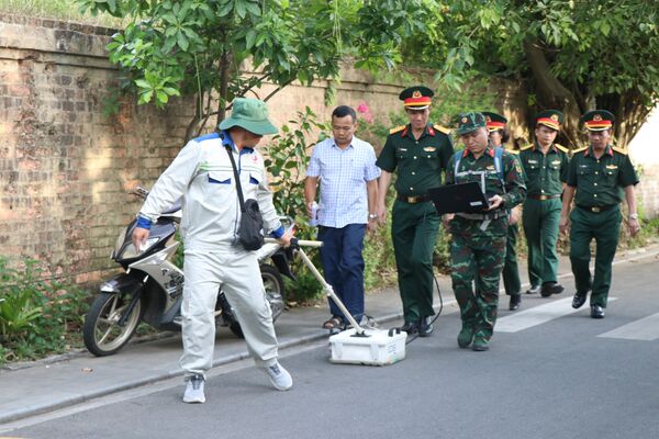 Thành phố Huế rà soát các khu vực nghi có mộ tập thể liệt sĩ bằng máy radar xuyên đất