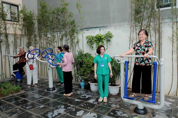 Mô hình dưỡng lão bán trú đầu tiên tại Hà Nội nhận phản hồi tích cực