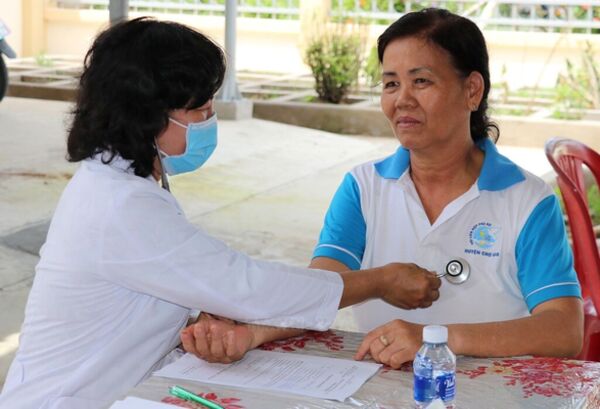 Không thể phủ nhận bản chất nhân văn của các chính sách an sinh