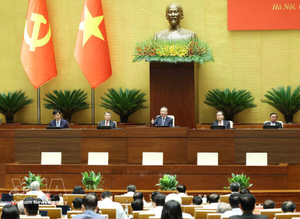 Politburo sets six priorities for implementing Resolution No. 57