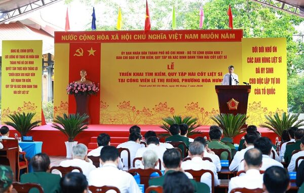 PM attends ceremony launching search and recovery operation for martyrs’ remains at Le Thi Rieng Park in Ho Chi Minh City