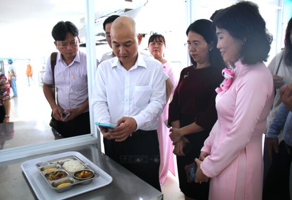 Ra mắt mô hình 