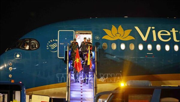 Đoàn Việt Nam hoàn thành nhiệm vụ tại Venezuela, về nước an toàn