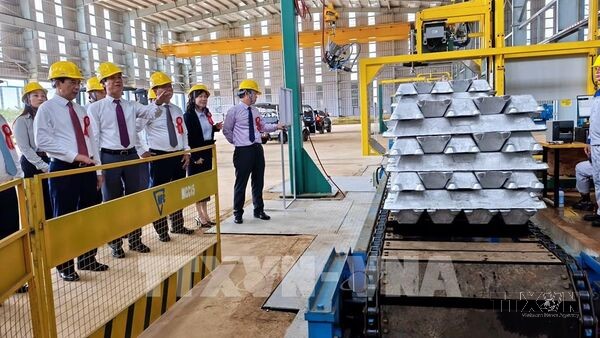 Tăng trưởng hai con số: Từ quyết tâm đến phương thức điều hành mới - Bài 1: Cả bộ máy cùng chuyển động