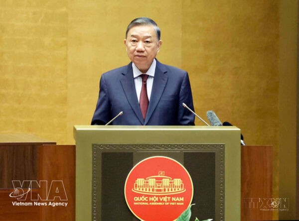 Top leader urges unified action to implement Party Central Committee's strategic decisions