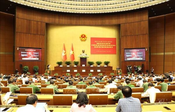 Nhận thức và hành động 'chuẩn mực' của đảng viên
