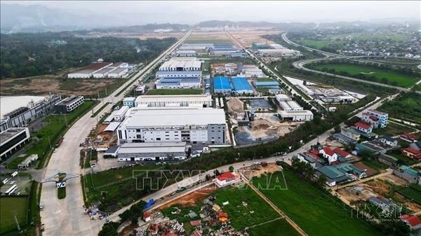 Gỡ vướng mắc mặt bằng, đẩy nhanh đầu tư các cụm công nghiệp
