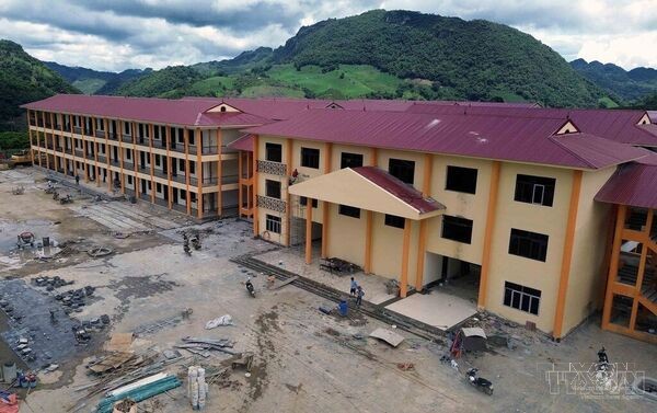 Long Phieng commune's boarding school (Son La) ready for new school year
