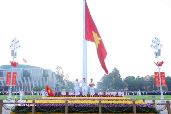 Flag-raising ceremony held at Ba Dinh Square on National Day