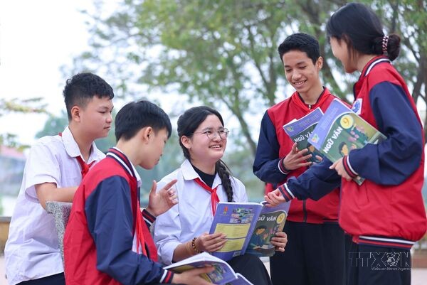 <b>Xây dựng xã hội kỷ cương, an toàn, văn minh, hài hòa, phát triển</b>
