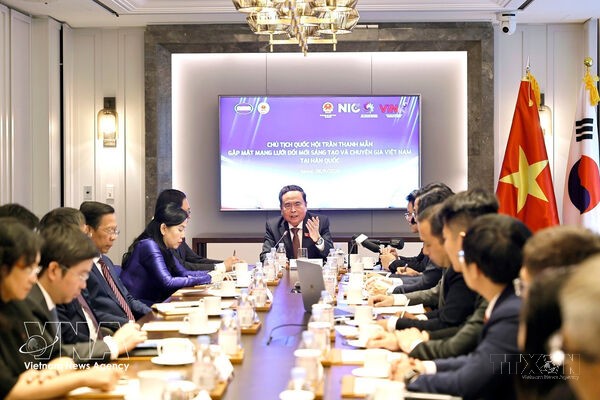 NA President calls for more contributions from Vietnam innovation network, experts in RoK