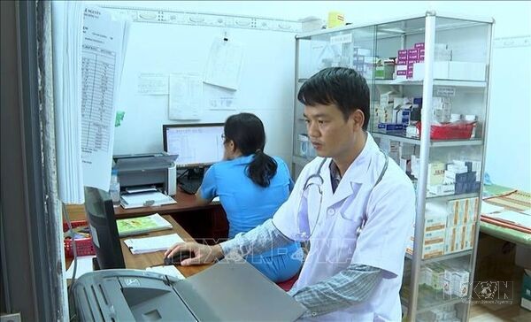Giải bài toán nhân lực cho trạm y tế cơ sở theo mô hình mới