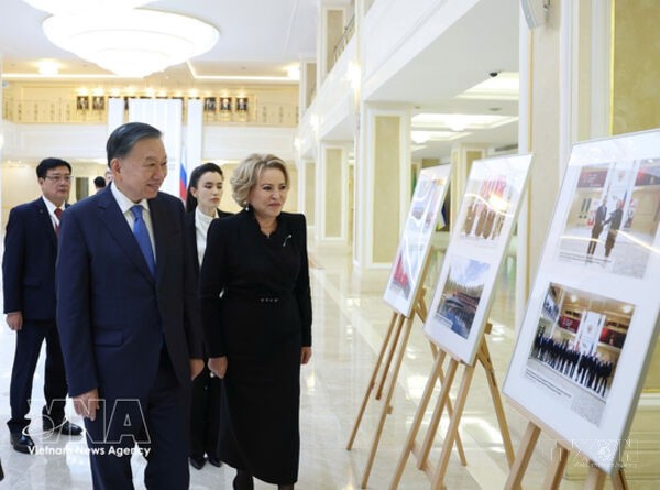 Top leader meets with Chairwoman of Russia’s Federation Council