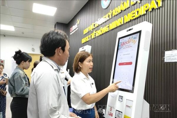 Chuyển đổi số nhằm thay đổi cách kết nối, quản lý để phục vụ người bệnh tốt hơn