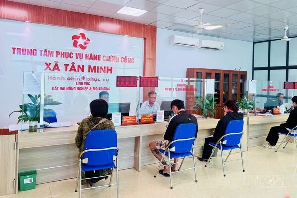 Hiệu quả thực thi công vụ đo bằng niềm tin và sự hài lòng của người dân