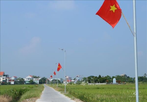 Xây dựng miền quê đáng sống, sáng - xanh - sạch - đẹp