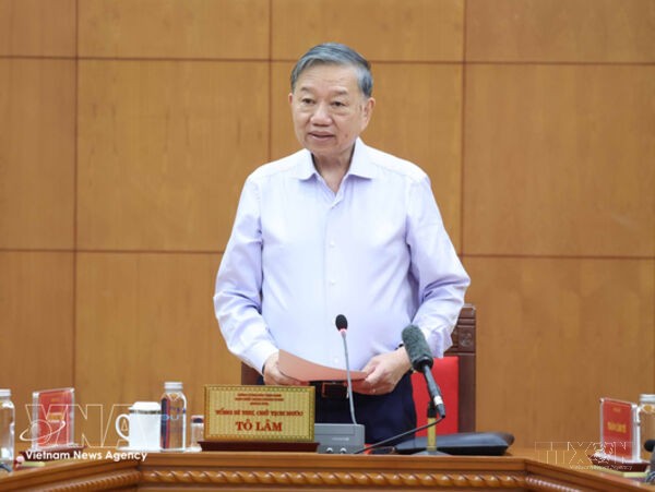 Fight against corruption, negative phenomena must follow ‘talk less, do more’ motto: Top leader