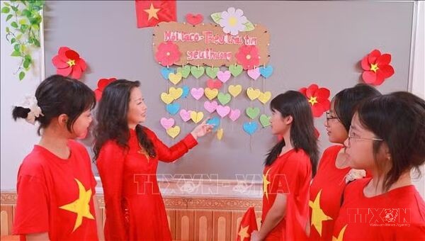 Mỗi lá cờ - Triệu trái tim