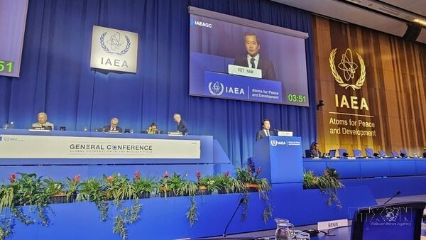 Vietnam affirms safe, peaceful development of nuclear energy