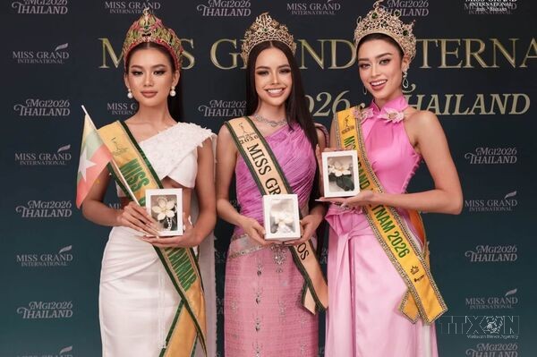 Emoura Phạm mang câu chuyện “những người phụ nữ xây cầu” đến Miss Grand International