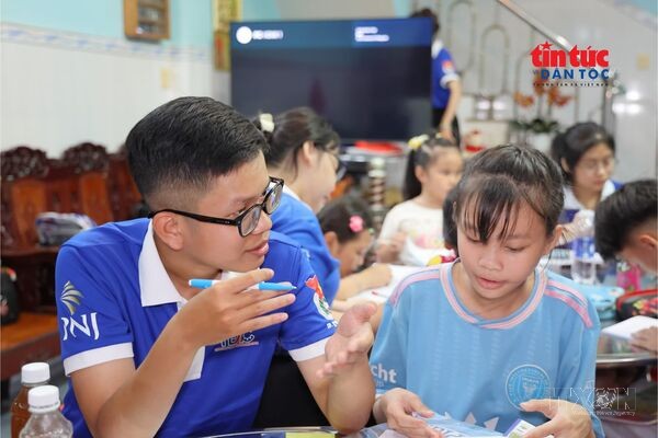 Thanh niên TP Hồ Chí Minh phát huy sức trẻ - Bài 1: Lan tỏa tinh thần cống hiến từ những việc làm thiết thực