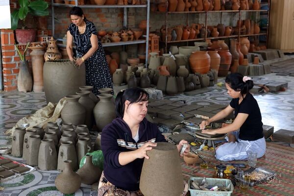 Làng nghề Việt trước cơ hội bứt phá trong kỷ nguyên số