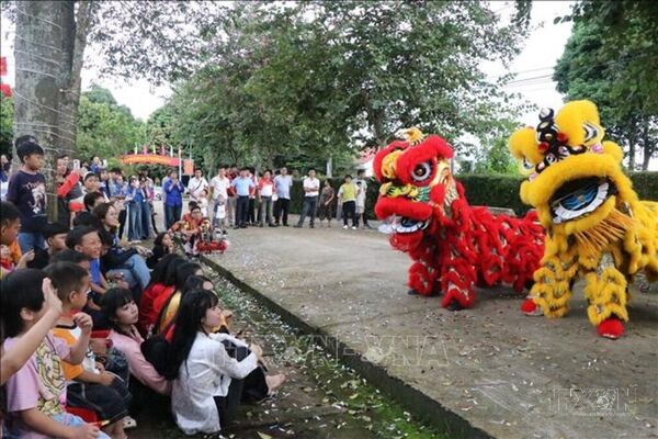 Mang đến mùa Trung thu trọn vẹn cho trẻ em có hoàn cảnh đặc biệt